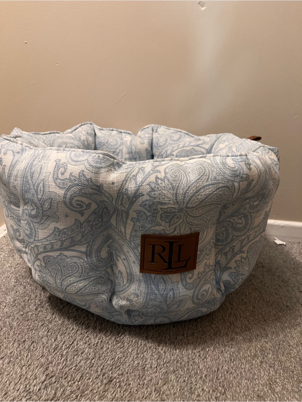 Lauren Ralph Lauren Light Blue and Cream Paisley Cat Bed